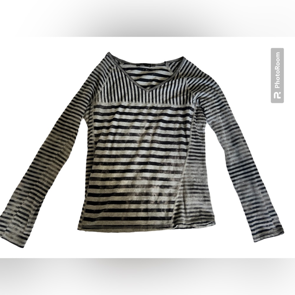 PRANA Black and Gray Striped Long Sleeve